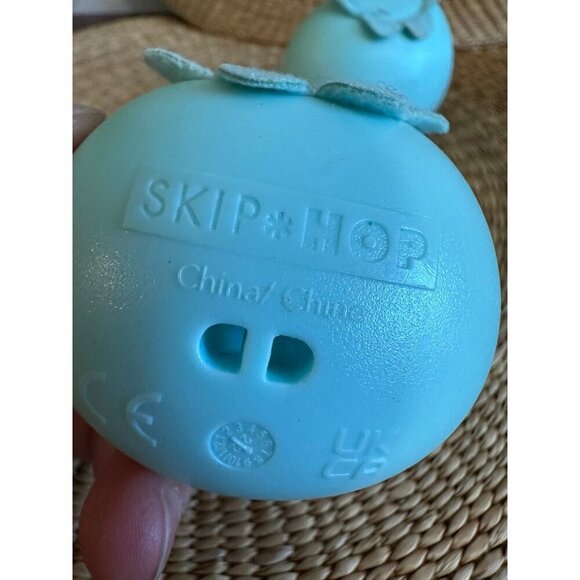 Skip Hop Light-Up Blueberry Bath Toys – Set of 2 - Picture 6 of 8